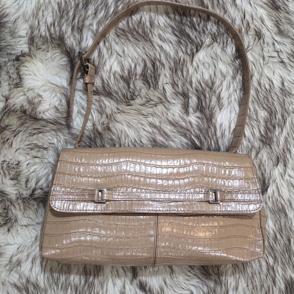 Vintage Etienne Aigner Tan Embossed Cowhide Shoulder Bag - Picture 2 of 15
